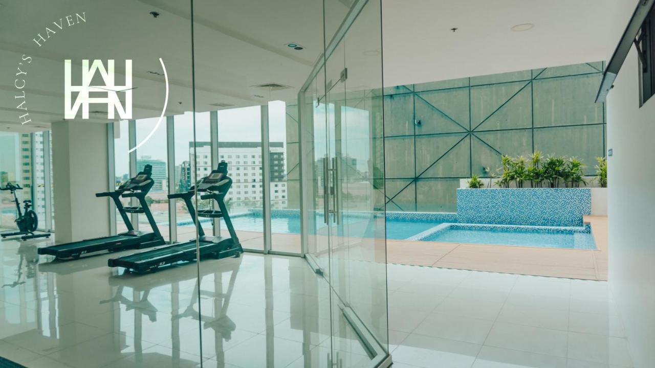 Halcy'S Haven, Studio Condo At The Heart Of Davao Екстер'єр фото