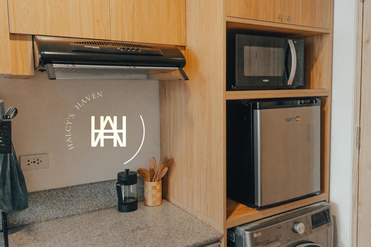 Halcy'S Haven, Studio Condo At The Heart Of Davao Екстер'єр фото