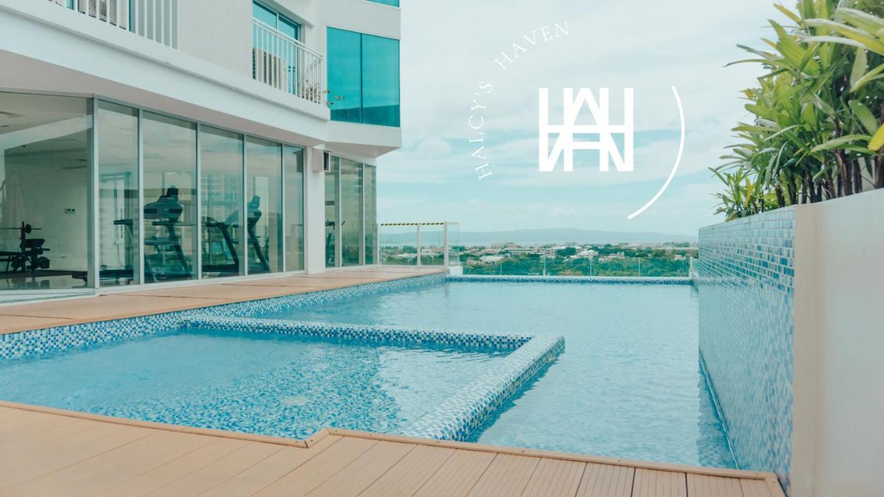 Halcy'S Haven, Studio Condo At The Heart Of Davao Екстер'єр фото